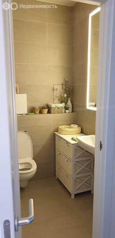 m. Botanichesky sad: Apartment, 2-rooms