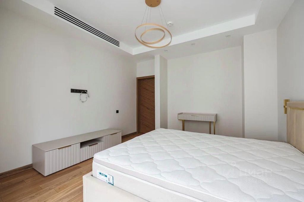 m. Dinamo: Apartment, 2-rooms