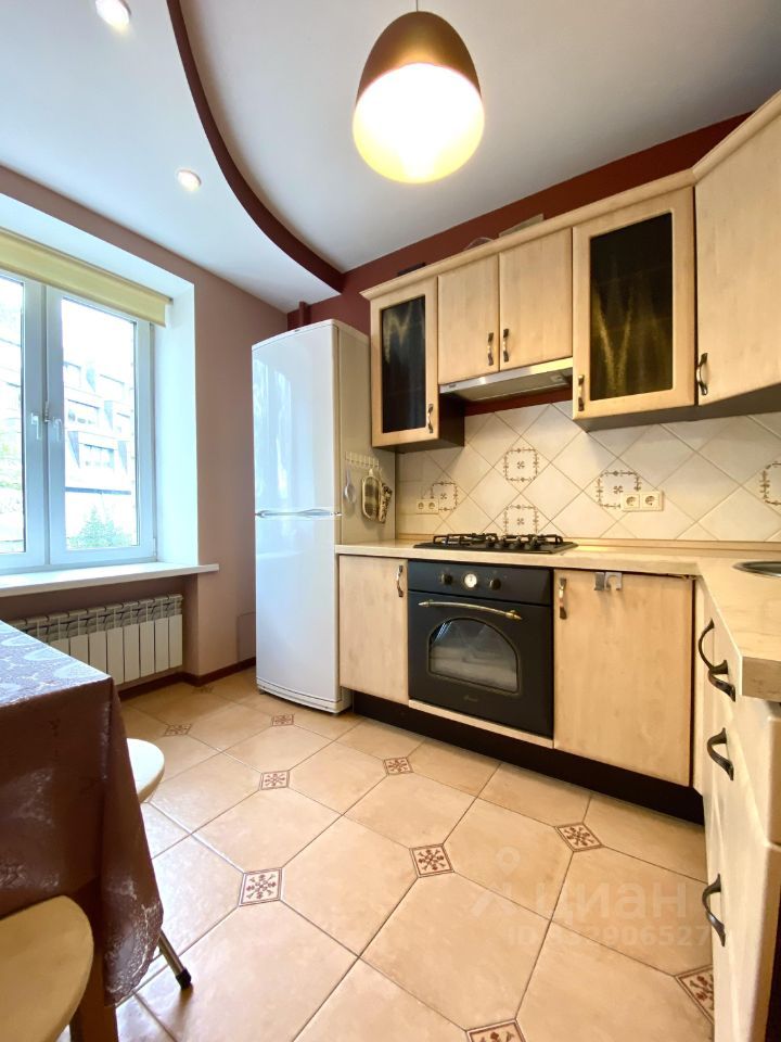 m. Chkalovskaya: Apartment, 1-rooms