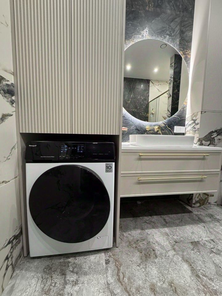 m. Aminyevskaya: Apartment, 2-rooms