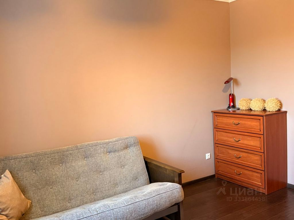 m. Nikolskoe: Apartment, 3-rooms