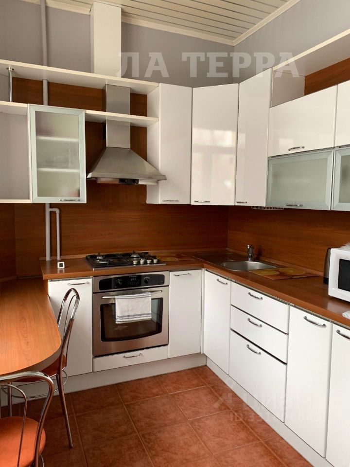 m. Kievskaya: Apartment, 2-rooms