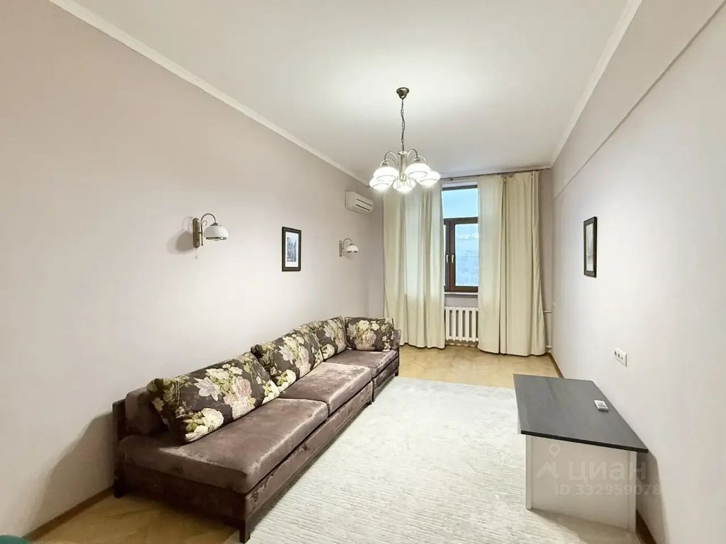 m. Universitet: Apartment, 2-rooms