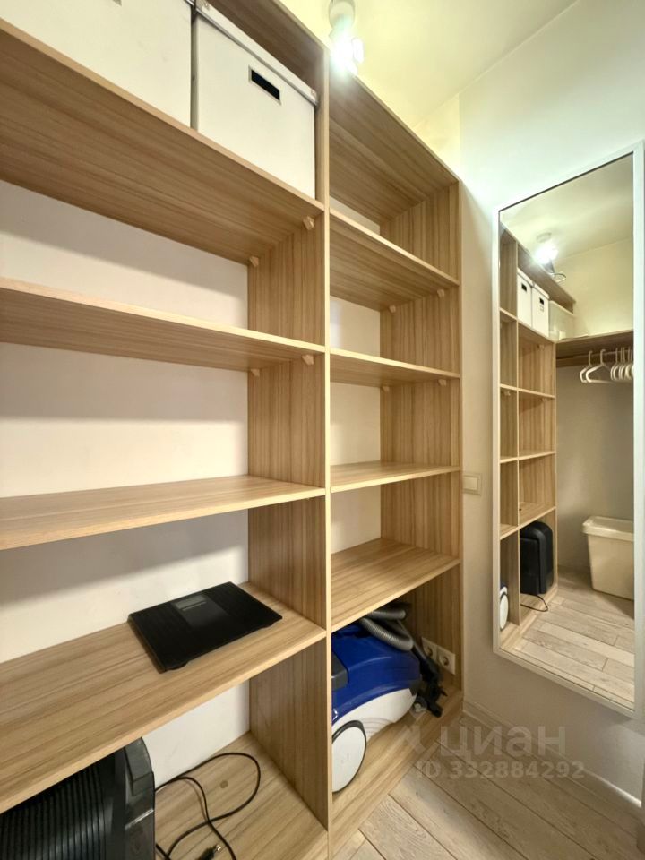 m. Ulitsa 1905 goda: Apartment, 1-rooms