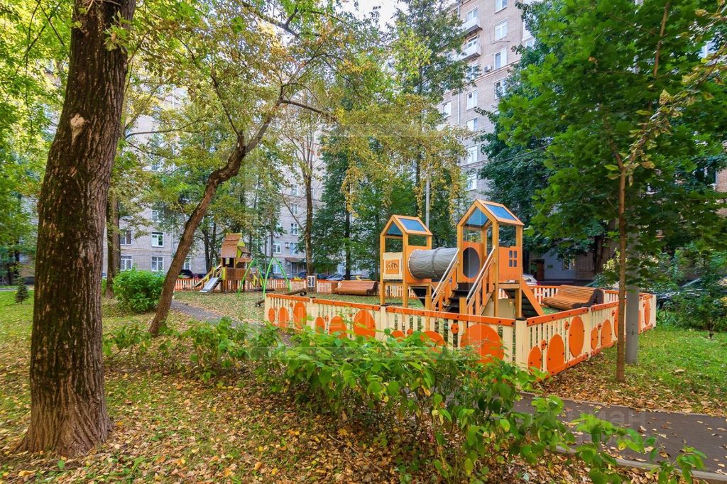 m. Universitet: Apartment, 2-rooms