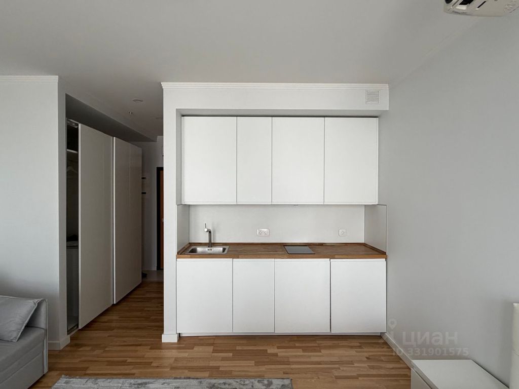 m. TsSKA: Apartment, studio