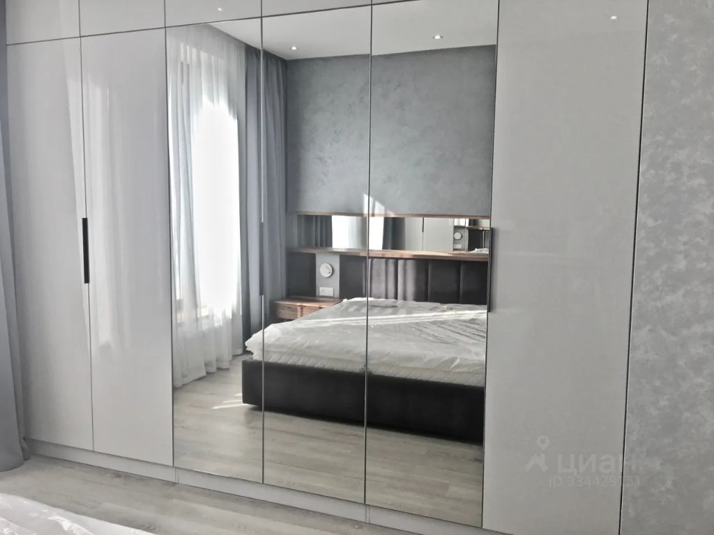 m. Molodezhnaya: Apartment, 2-rooms