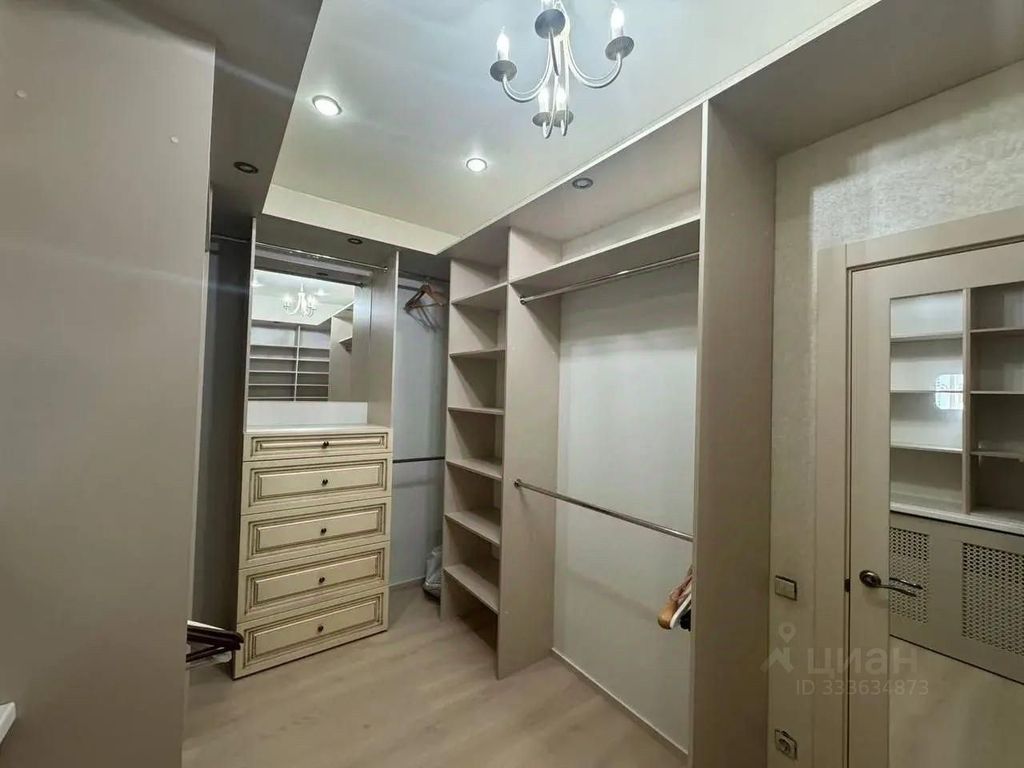 m. Vodniki: Apartment, 3-rooms