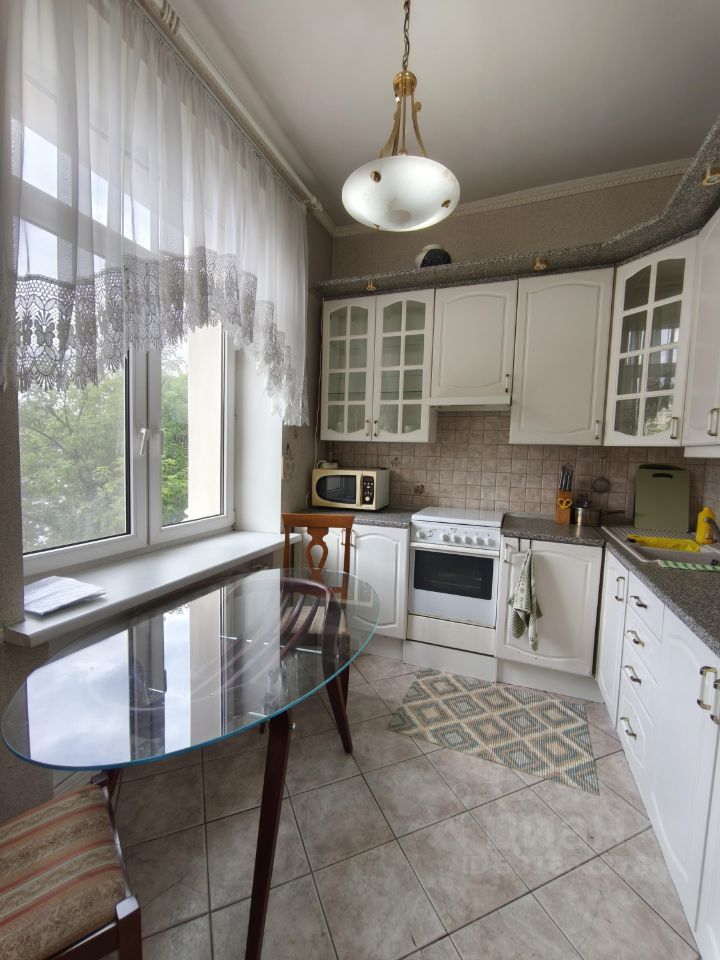 m. Kievskaya: Apartment, 2-rooms