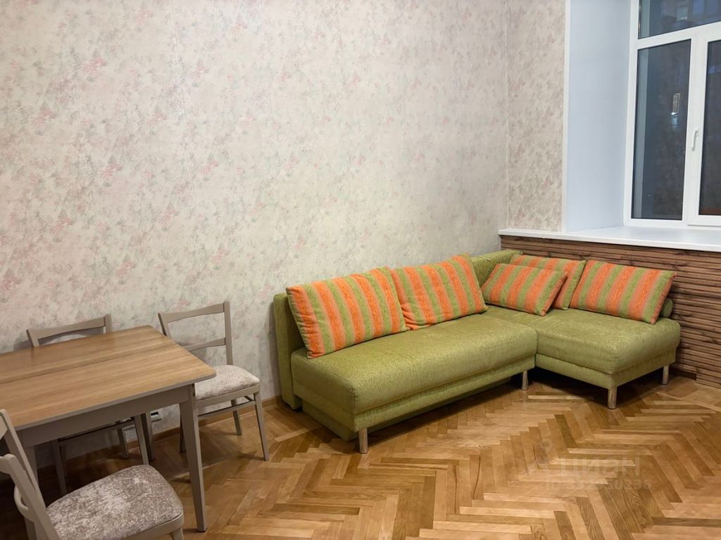 m. Mendeleevskaya: Apartment, 2-rooms