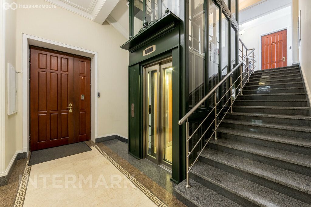 m. Smolenskaya: Apartment, 4-rooms