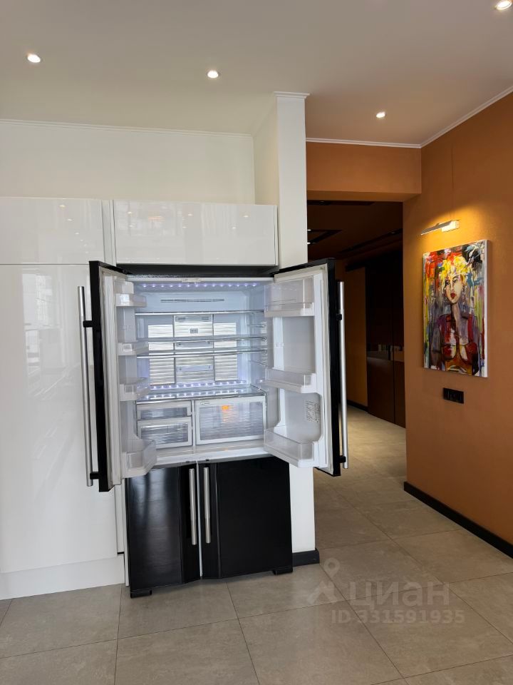 m. Grazhdanskaya: Apartment, 3-rooms
