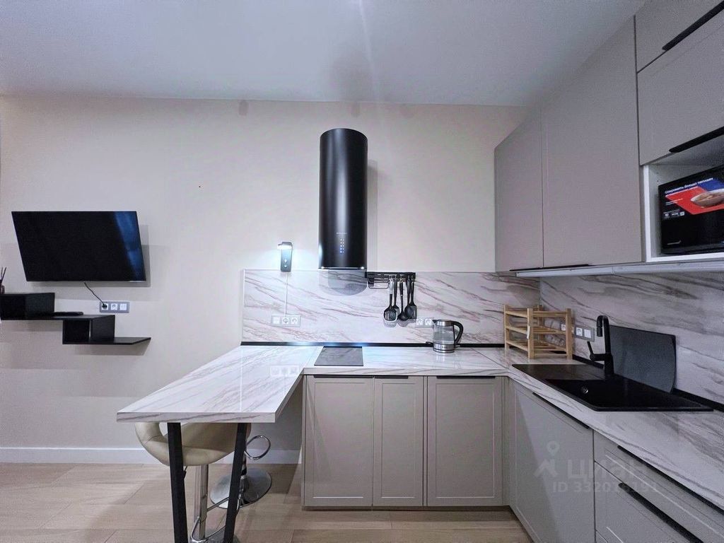 m. Moskva Tovarnaya: Apartment, studio