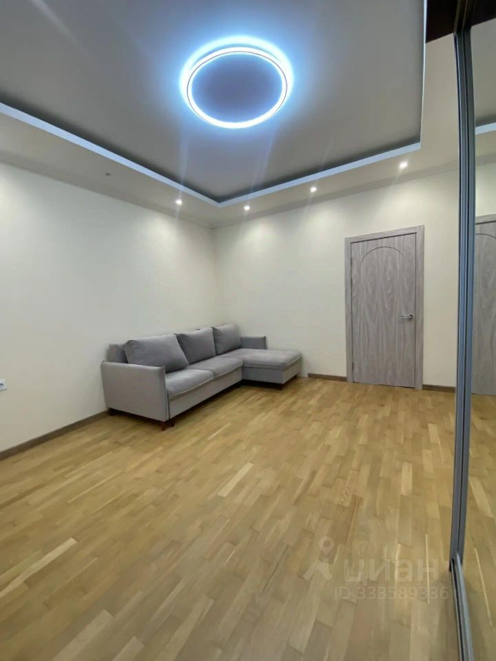 m. Khimki: Apartment, 2-rooms