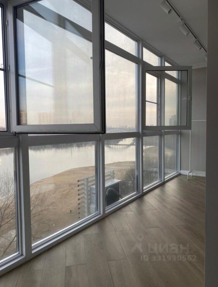 m. Khimki: Apartment, 2-rooms