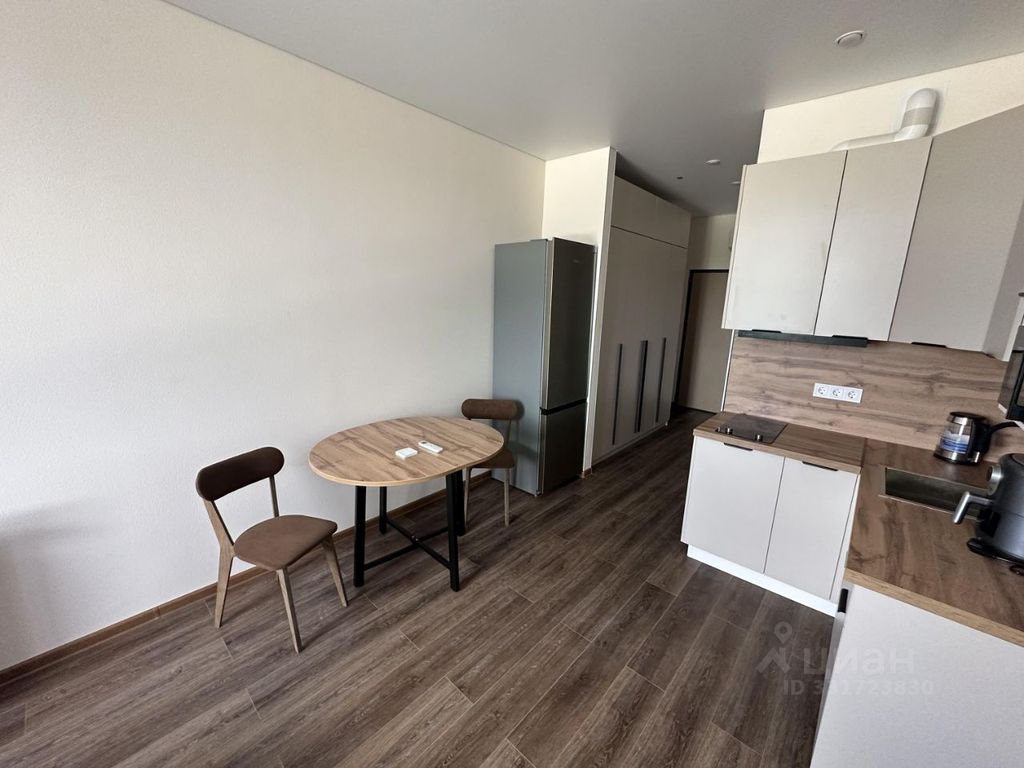 m. Nemchinovka: Apartment, studio