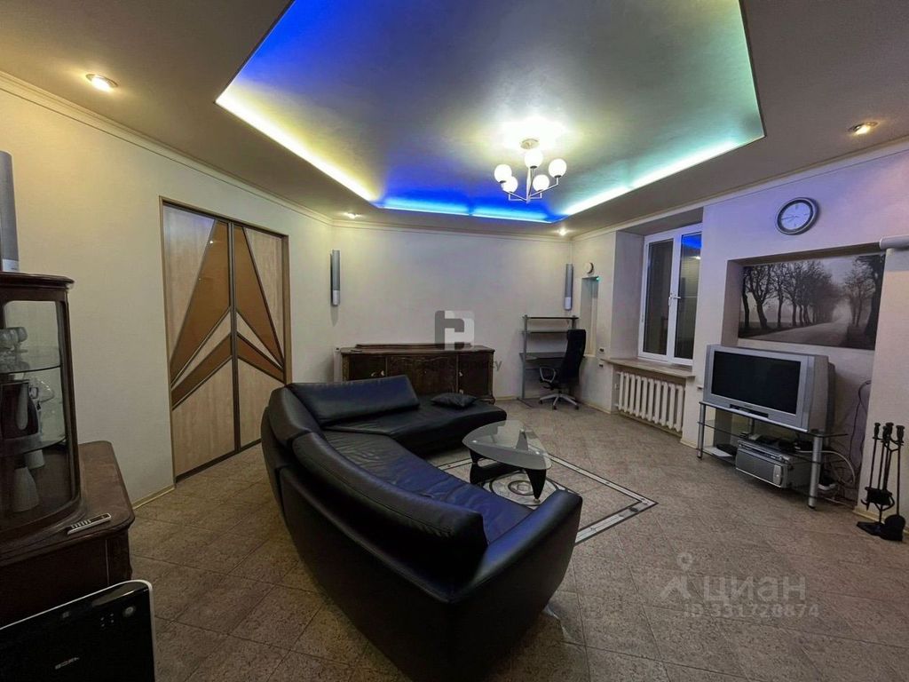 m. Panfilovskaya: Apartment, 2-rooms