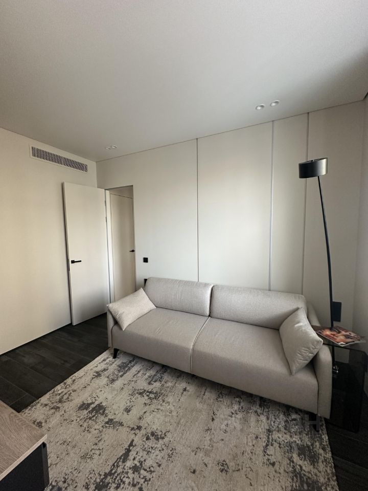 m. Ploschad trekh vokzalov: Apartment, 2-rooms