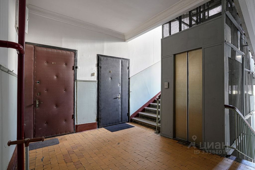 m. Shabolovskaya: Apartment, 2-rooms