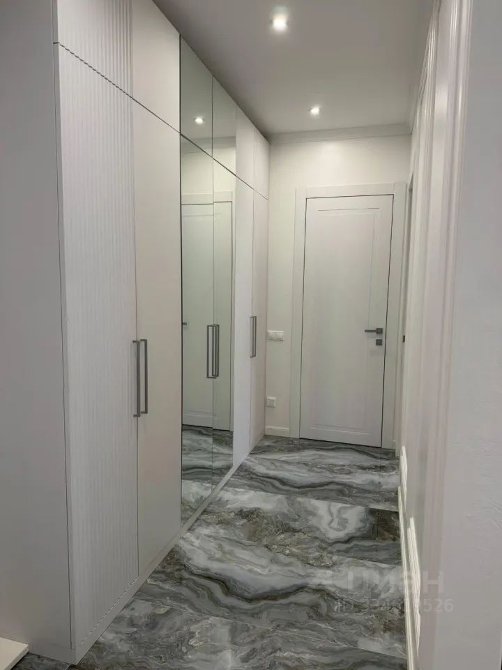 m. Aminyevskaya: Apartment, 2-rooms