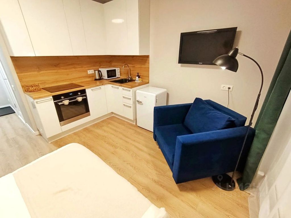 m. Vodniki: Apartment, studio
