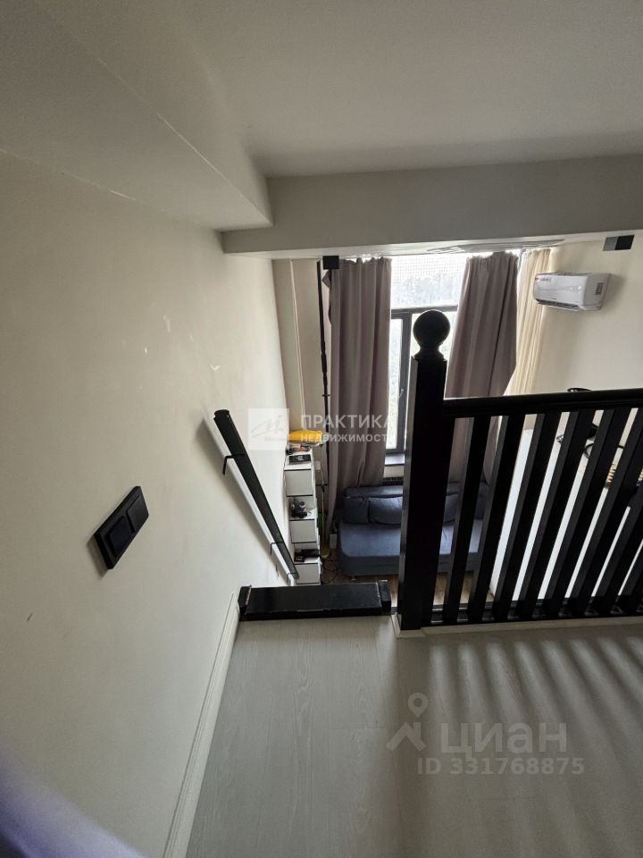 m. Sokol: Apartment, studio