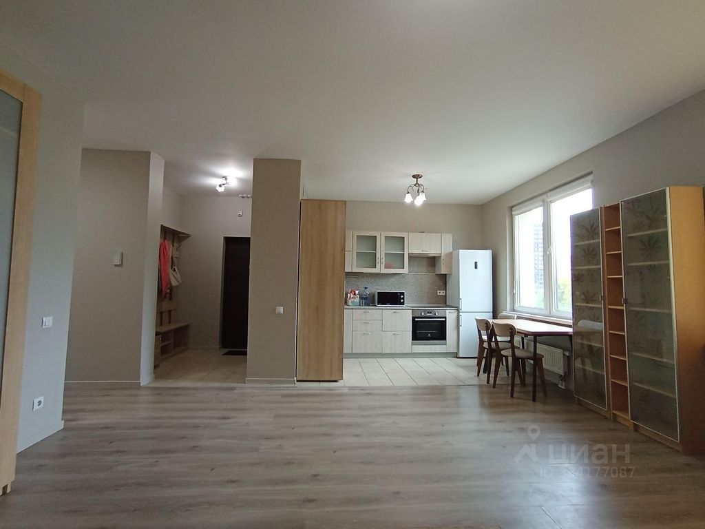 m. Pyatnitskoe shosse: Apartment, 2-rooms