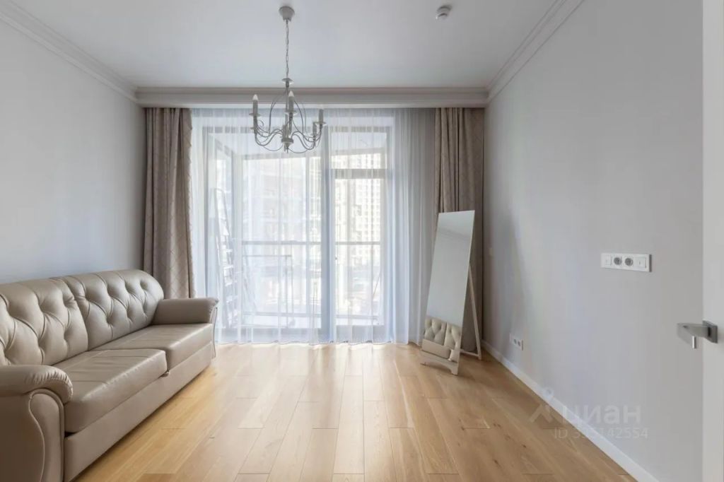 m. Aminyevskaya: Apartment, 2-rooms