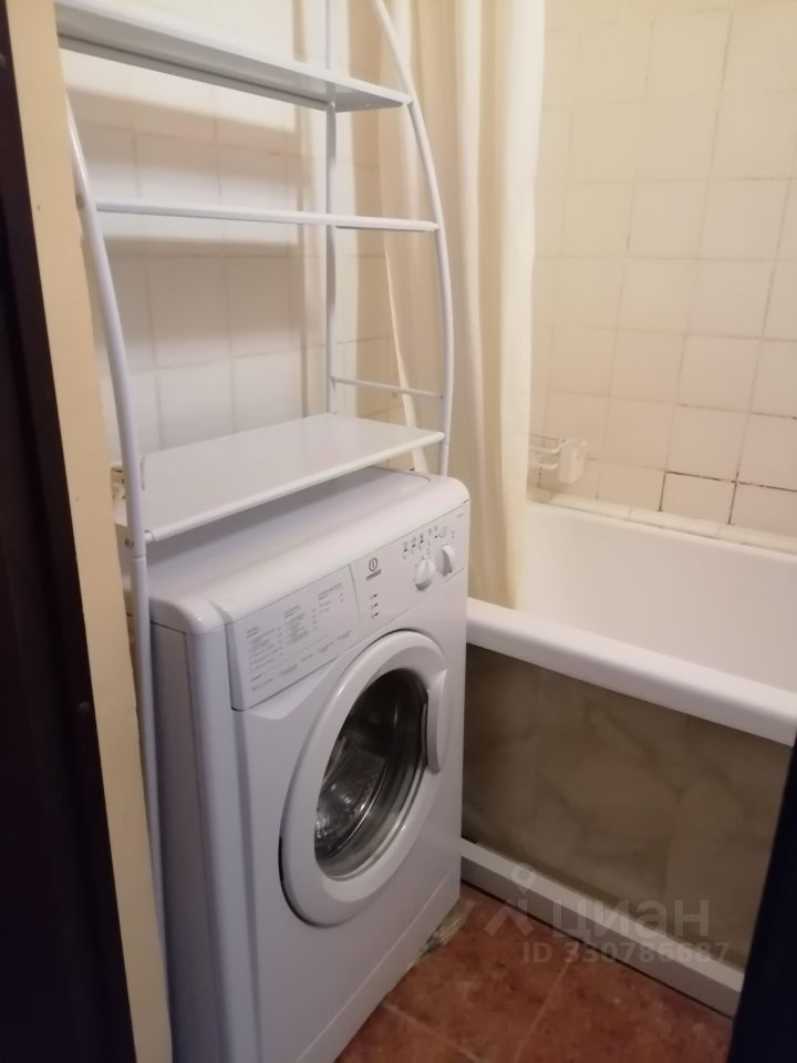 m. Mayakovskaya: Apartment, 1-rooms