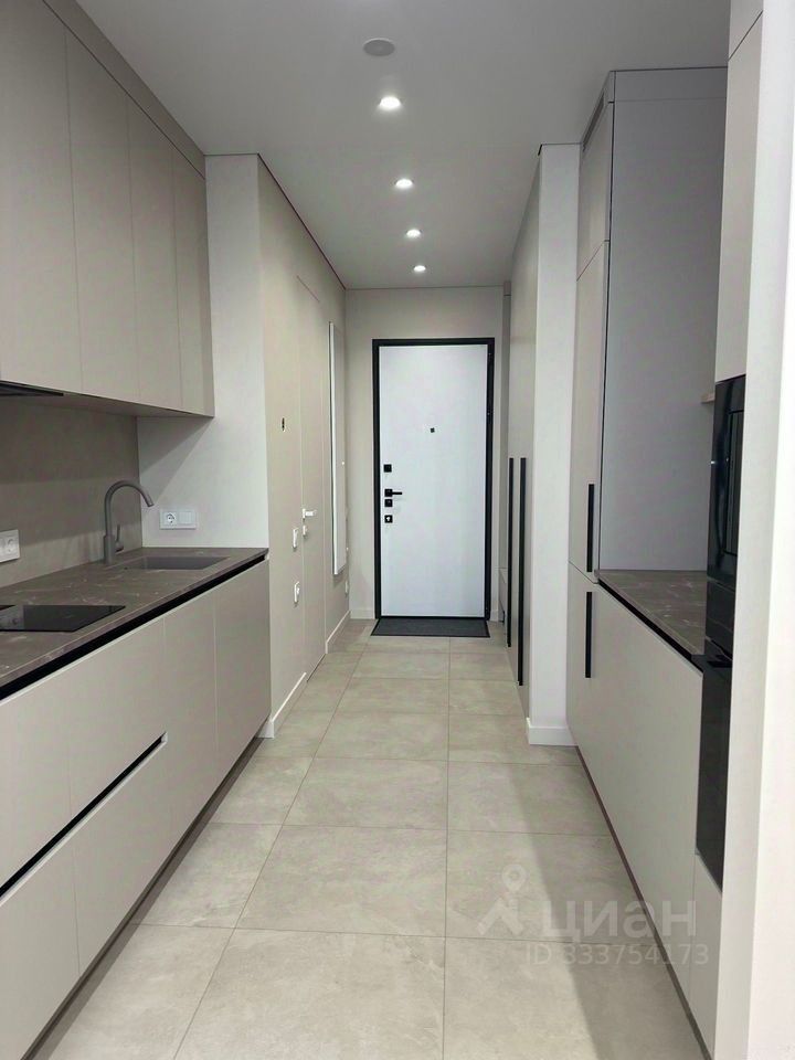 m. Profsoyuznaya: Apartment, studio