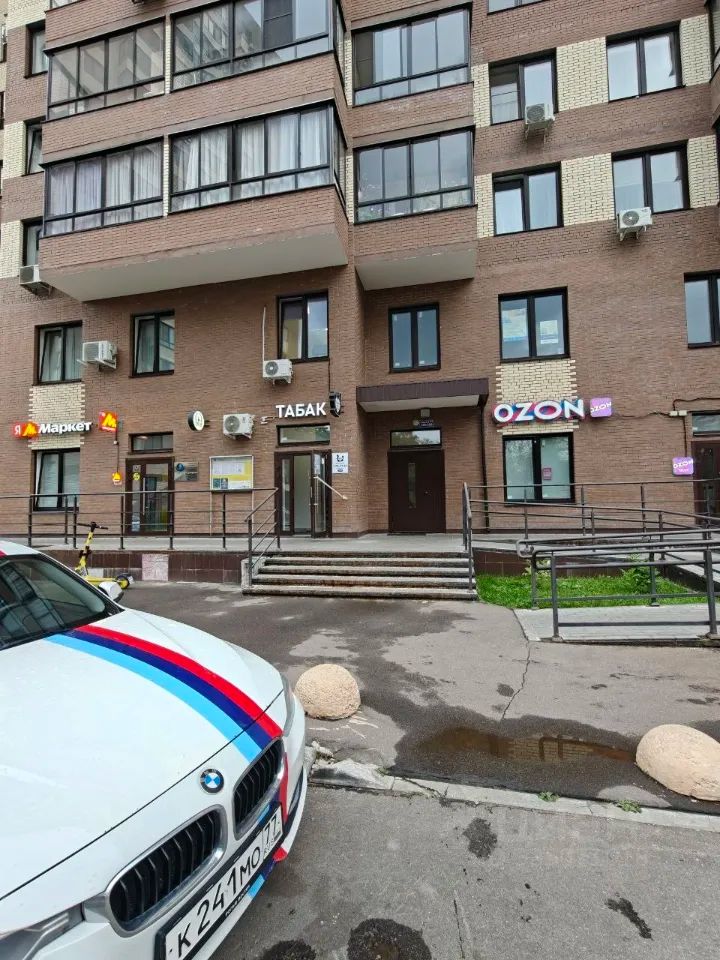 m. Krasnogorskaya: Apartment, studio