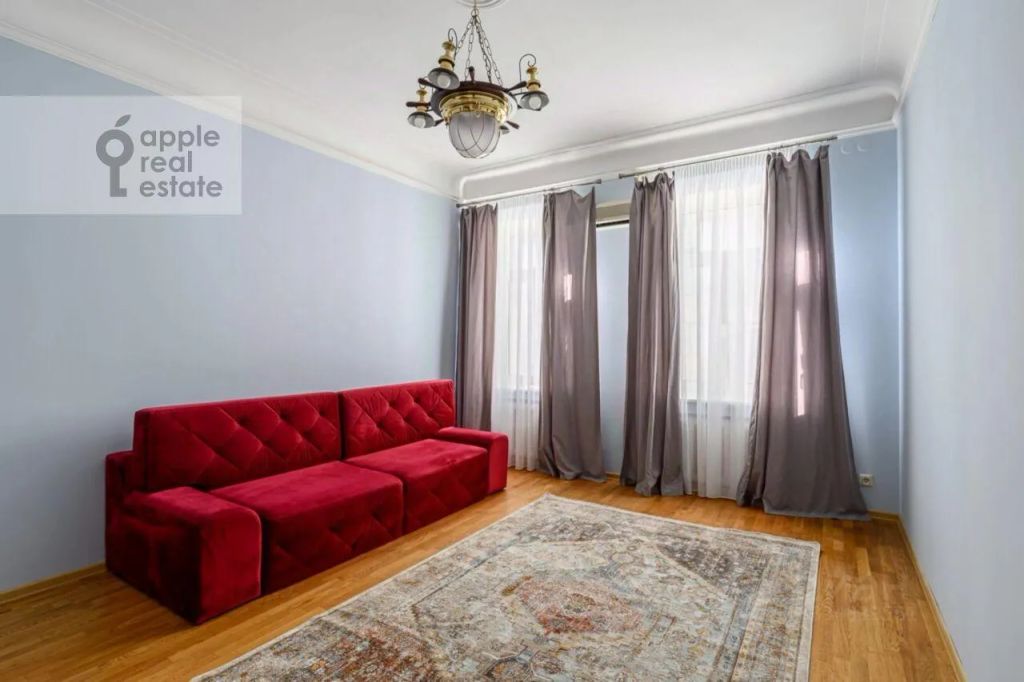 m. Smolenskaya: Apartment, 3-rooms