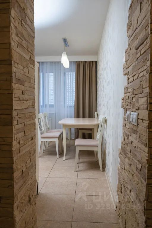 m. Myakinino: Apartment, 2-rooms