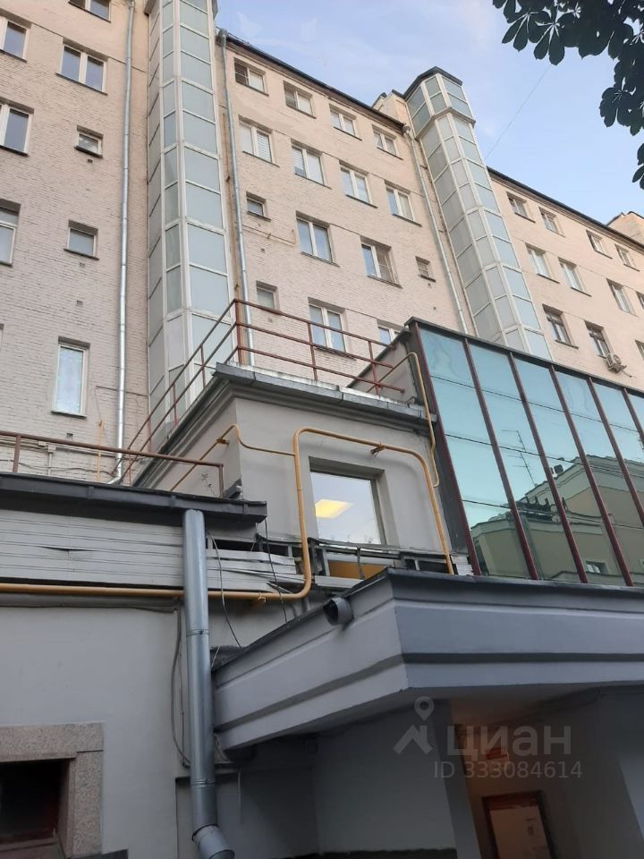 m. Dobryninskaya: Apartment, 2-rooms