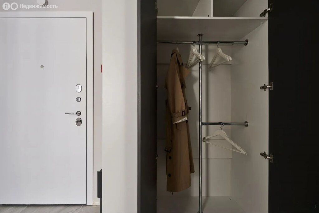 m. Verkhnie Likhobory: Apartment, studio