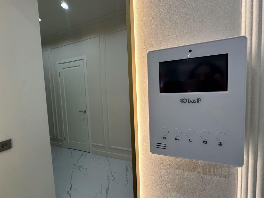 m. Skolkovo: Apartment, 3-rooms