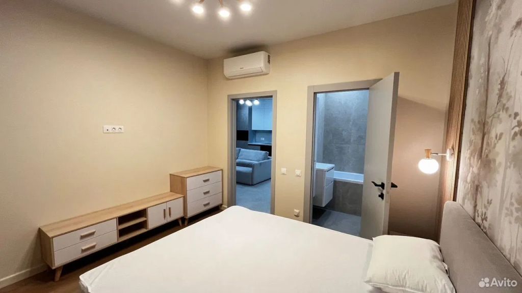 m. Trikotazhnaya: Apartment, 2-rooms