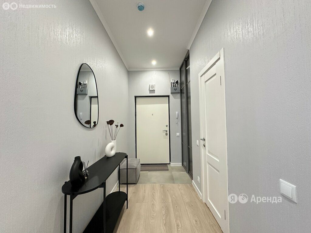 m. Oktyabrskoe pole: Apartment, 2-rooms