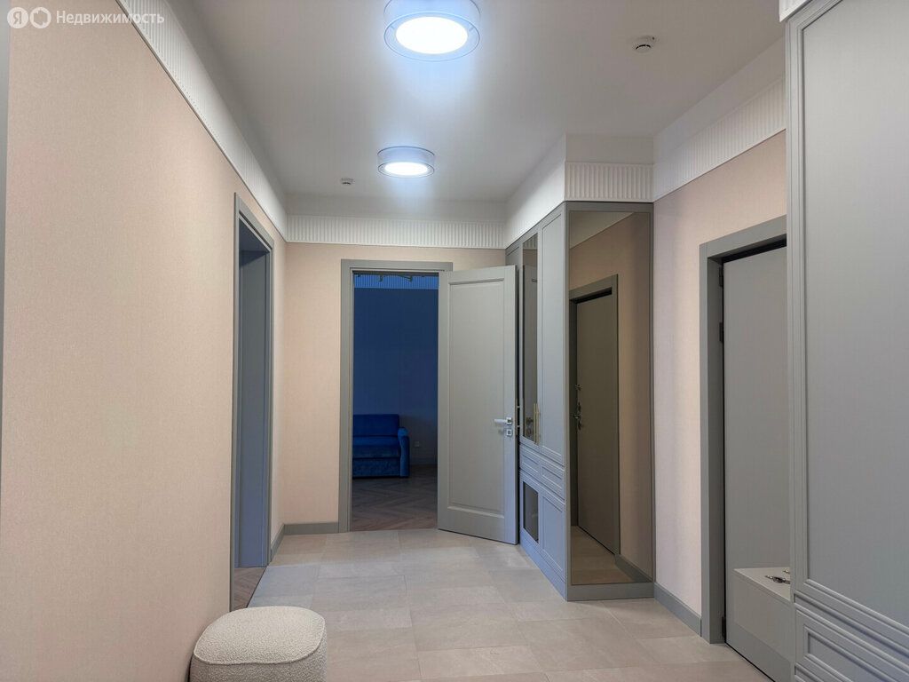 m. Belorusskaya: Apartment, 3-rooms