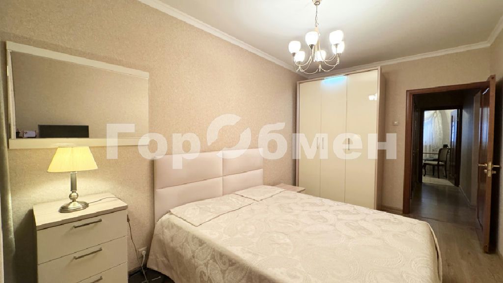 m. Strogino: Apartment, 3-rooms