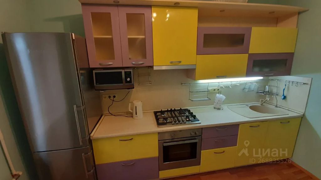 m. Lukhmanovskaya: Apartment, 2-rooms
