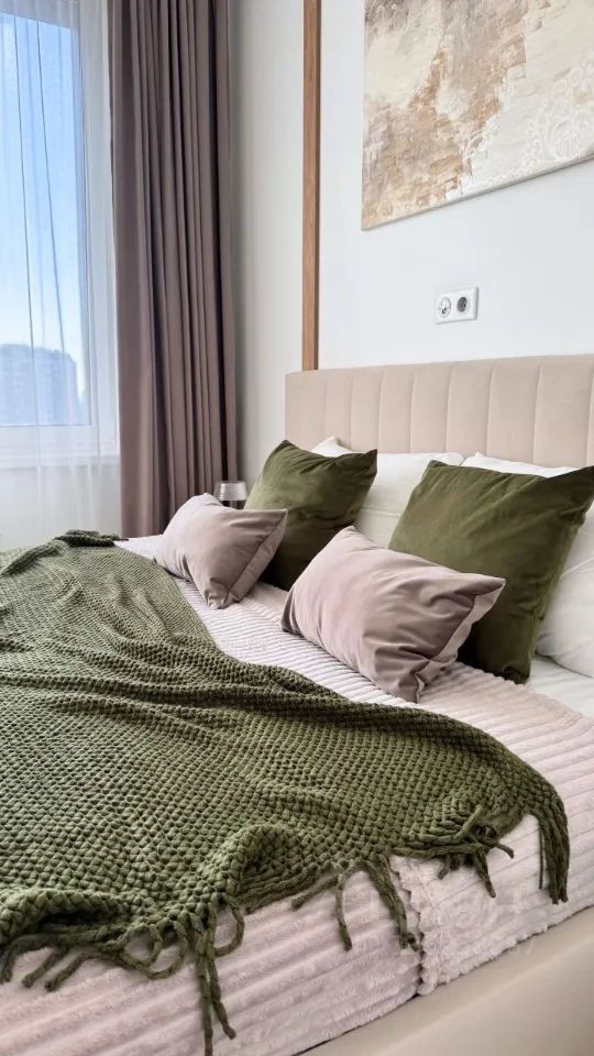 m. Nagornaya: Apartment, studio