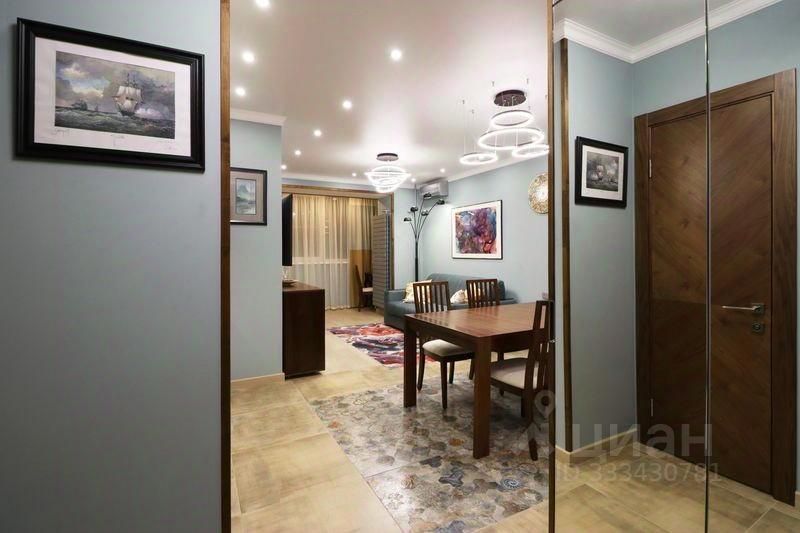 m. Smolenskaya: Apartment, 2-rooms