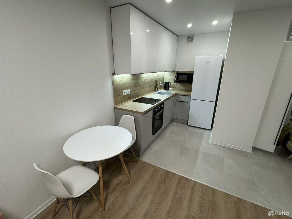 m. Ozernaya: Apartment, studio