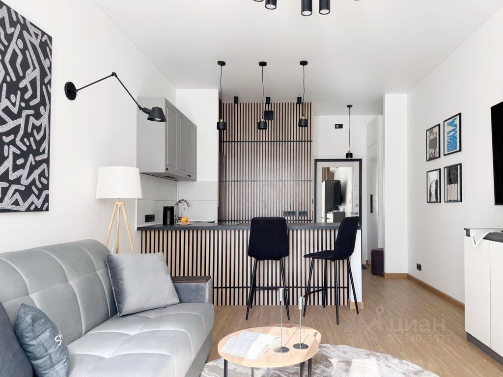m. Kalitniki: Apartment, studio