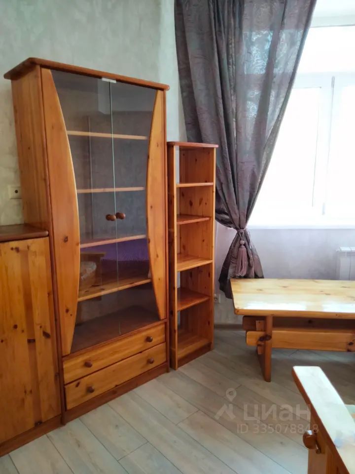 m. Saltykovskaya: Apartment, 3-rooms
