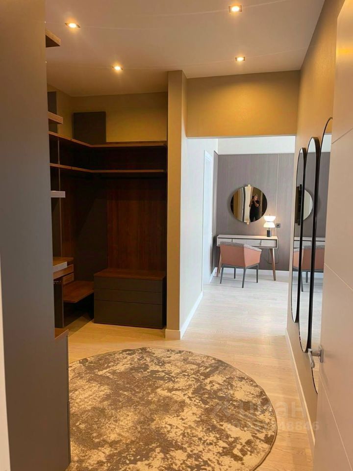 m. Belomorskaya: Apartment, 4-rooms