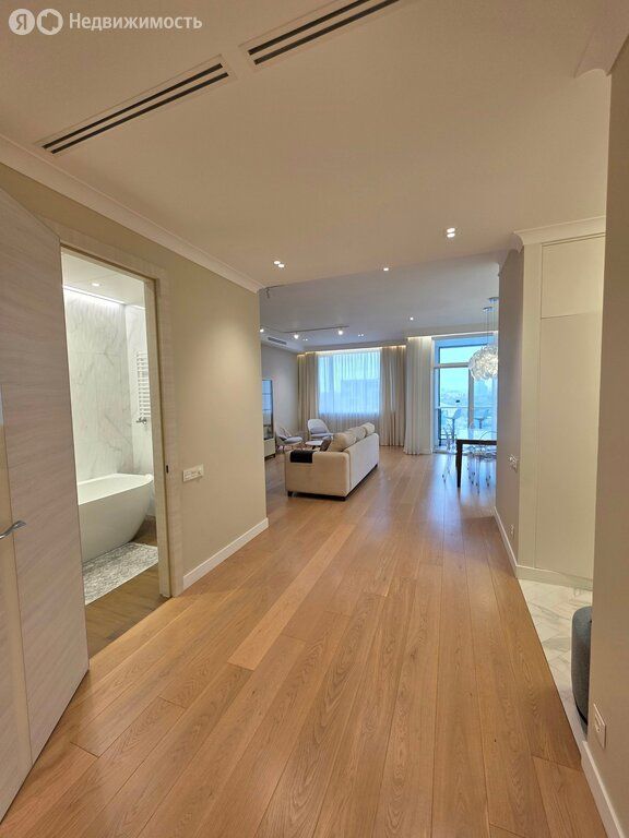 m. Spartak: Apartment, 3-rooms
