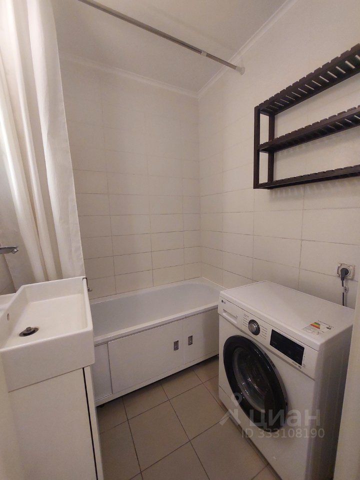 m. Molzhaninovo: Apartment, 2-rooms