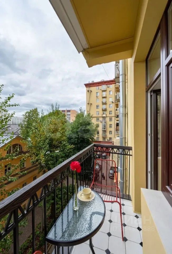 m. Novokuznetskaya: Apartment, 2-rooms